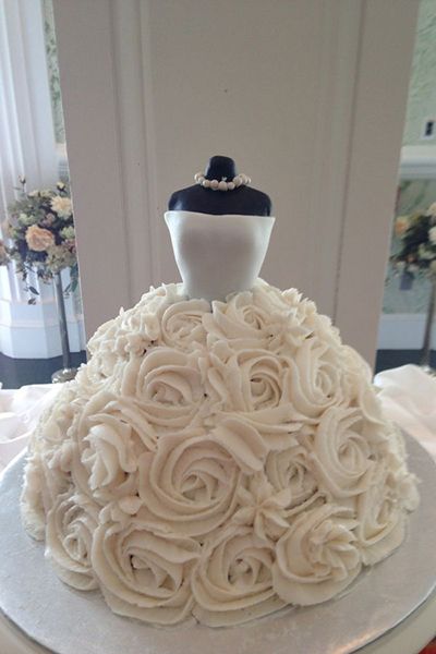 Romantic Bride To Be Fondant Cake