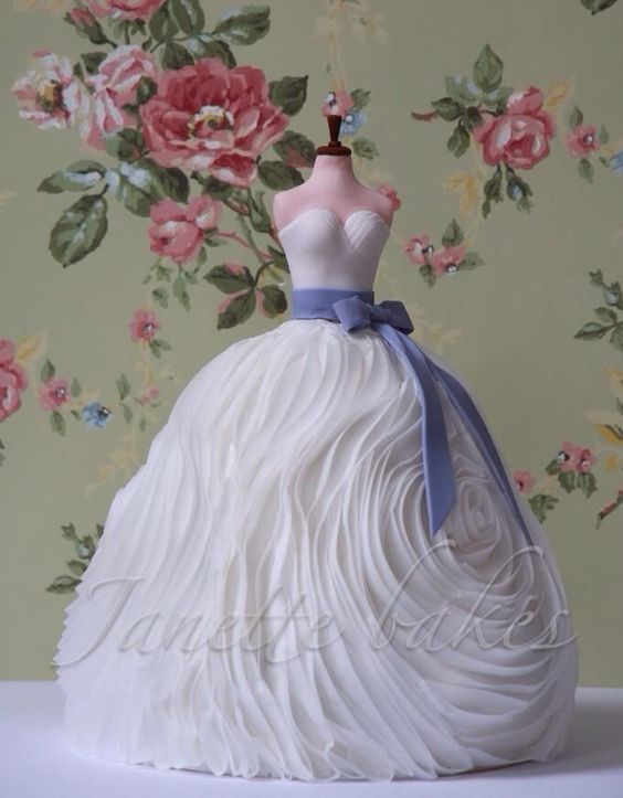 Floral Bride To Be Luxury Cake