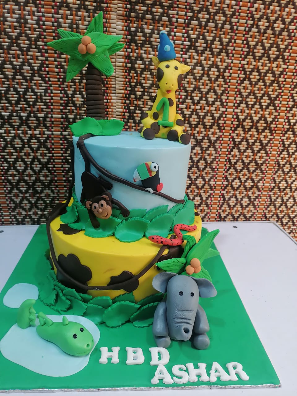 Jungle Safari Animal Cake
