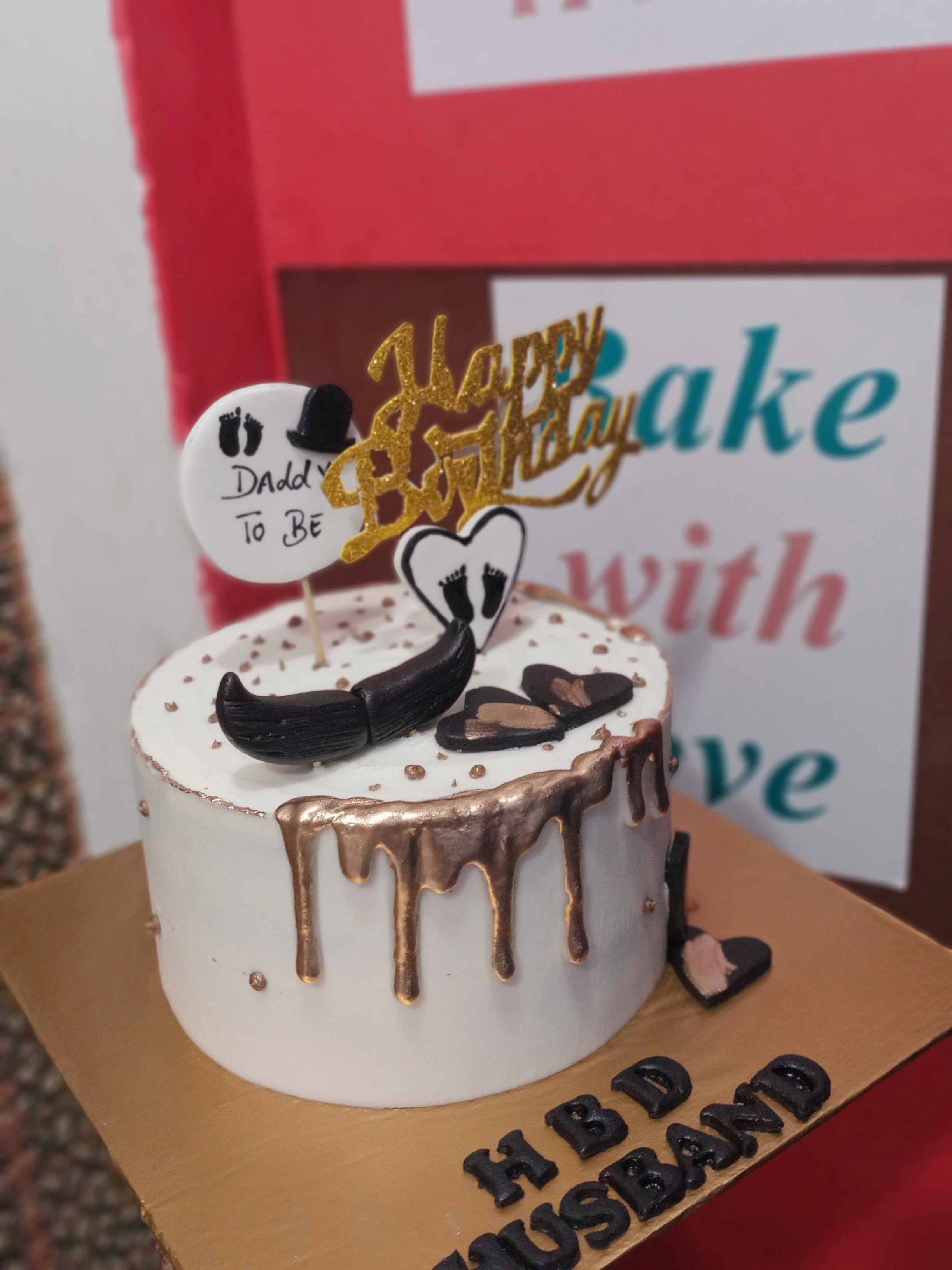 Party Champion Gun Cake Decor