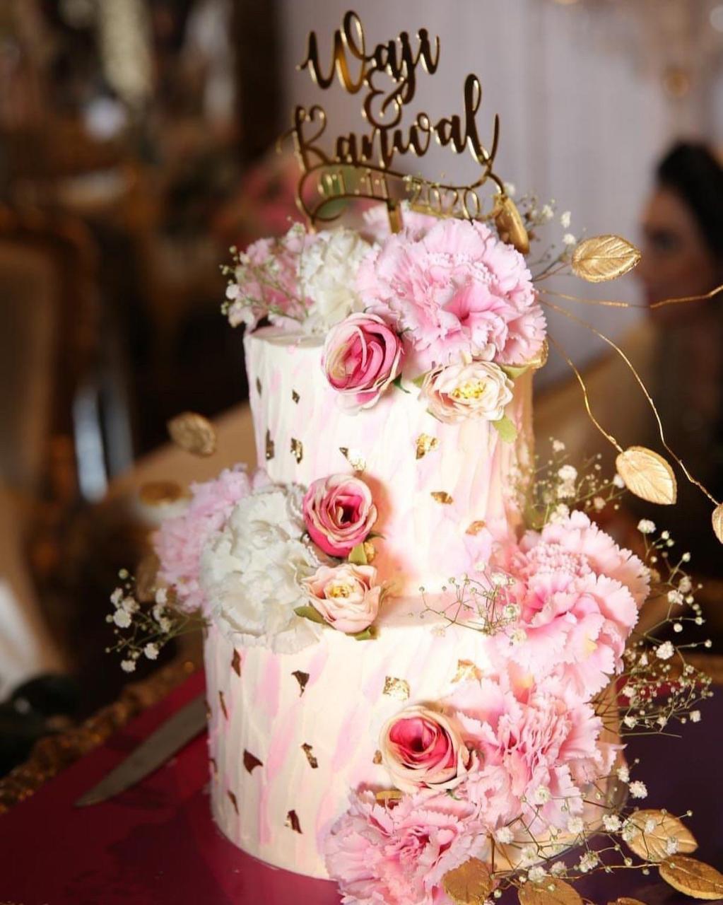 Royal Anniversary Cream Cake