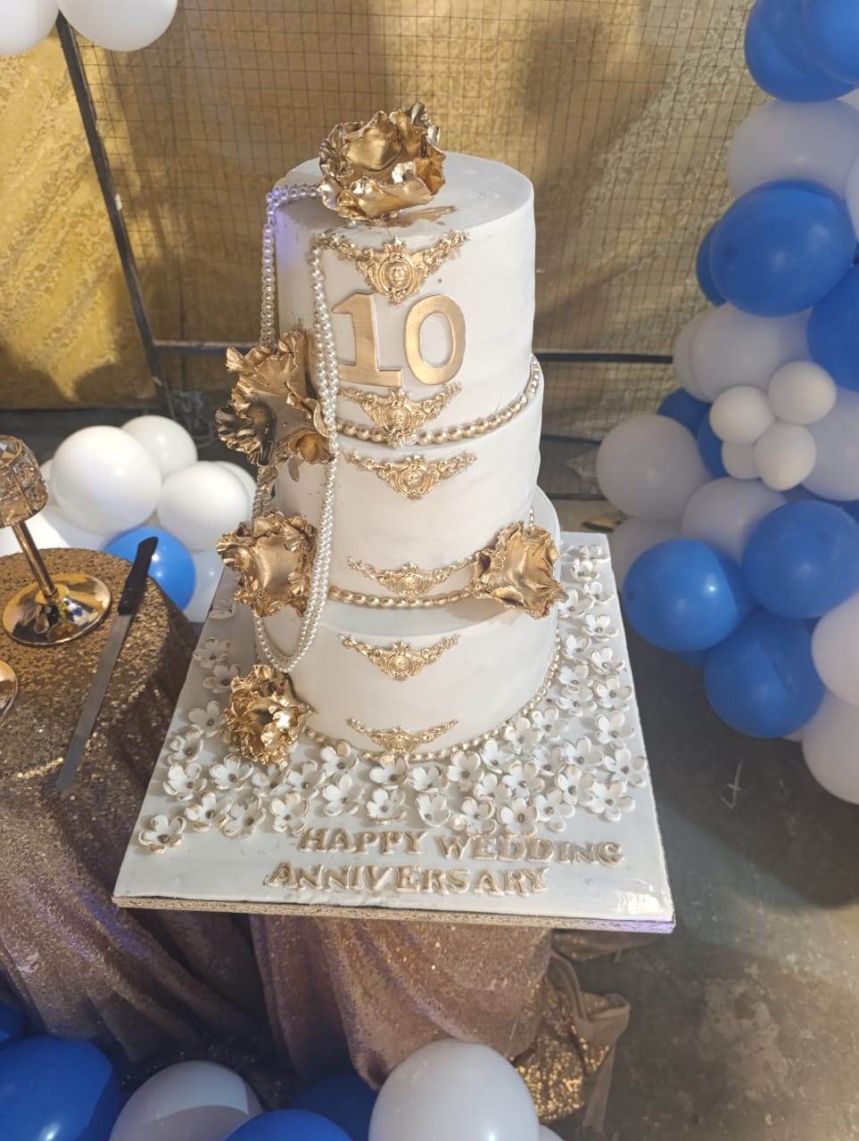 Premium Wedding Anniversary Cake
