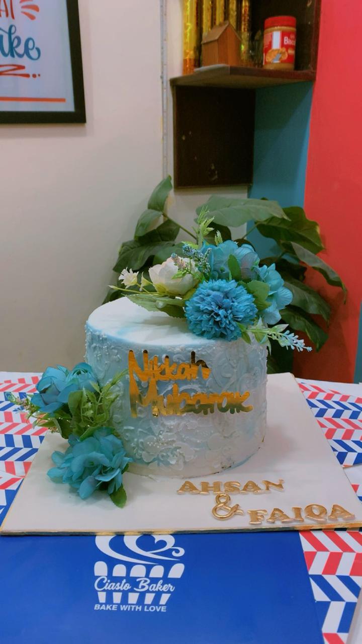 Heart Theme Engagement Cake Decor